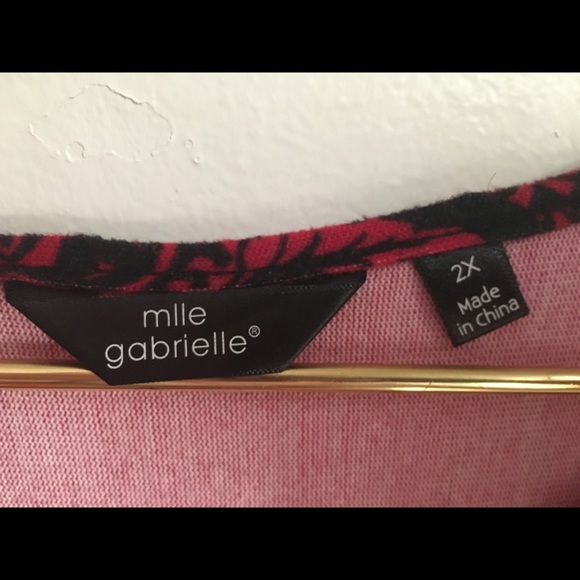 Red & Black Sweater Dress - Picture 2 of 4